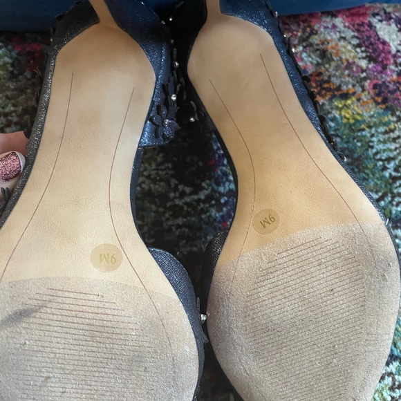 Like new INC navy heels with flower details - Picture 2 of 5